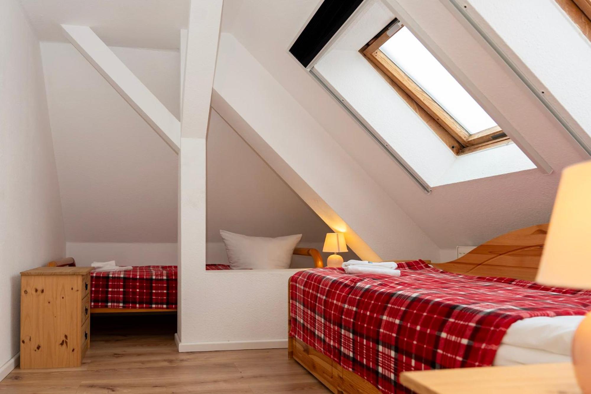 Rosewood - Apartment By Comfort Housing Falkensee Eksteriør bilde